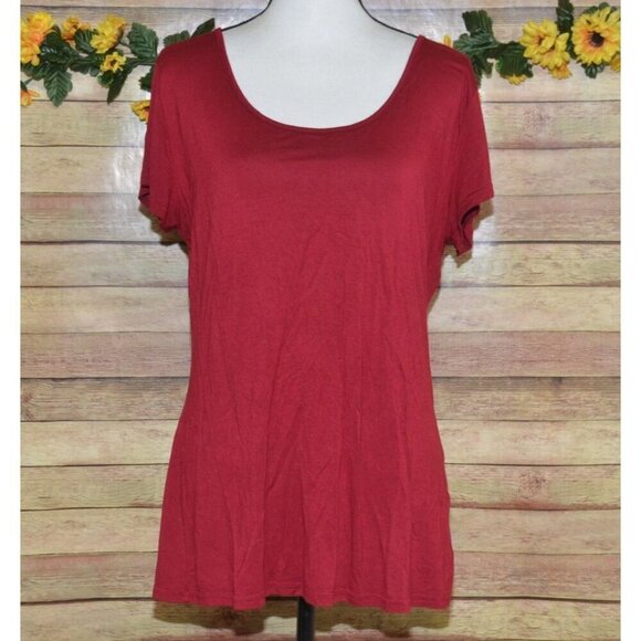 Lot Of 4 Ladies Pullover T-Shirts Size XL Short Sleeve Stretch Red Black Gray Wh - Picture 4 of 12